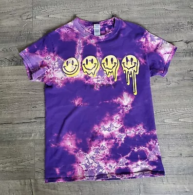 Smiley Face Melting   Trippy   Graphic T-shirt Men’s Small Purple Tie Dye  • $15.83