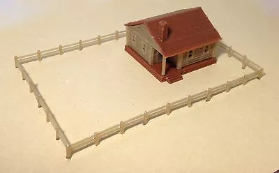 Outland Models Train Railway Layout Country Cottage House With Fencings N Scale • $8.99