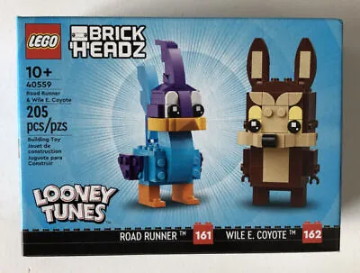 *Retired*LEGO BRICKHEADZ: Road Runner & Wile E. Coyote (40559) • $19.99