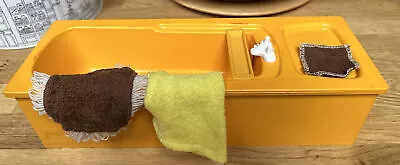 £3.50 • Buy Sindy Doll ~ Vintage Orange Bath ~ Bath Mat, Flannel & Bath Tray ~ 1970’s 