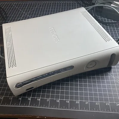 Xbox 360 Phat White Console For Parts Red Ring Of Death RROD AS IS • $19.27