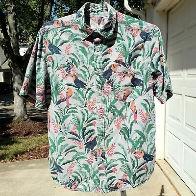 MOSSIMO SUPPLY CO M Cotton Hawaiian Tropical Bird Print Gray Short Sleeve Button • $4.99