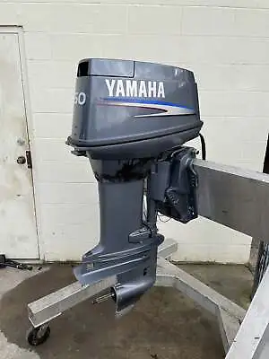 2000 Yamaha 50HP 2 Stroke Outboard W/ 20  Shaft Carbureted - Just Serviced • $3265.95