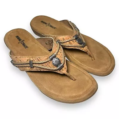 Minnetonka Silverthorne Thong Sandals Womens Brown Leather Silver Slip On Size 9 • $14.99