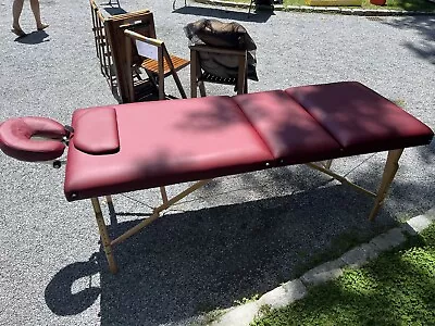 Body Choice Massage Table • $50