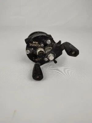 $18.99 • Buy Vintage Ryobi V-Mag 50 Japan Baitcast Reel Fishing Casting