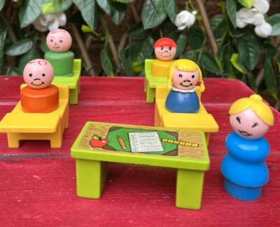 £38.99 • Buy Vintage Fisher Price Little People School Children Teacher And Desks 1980s RARE