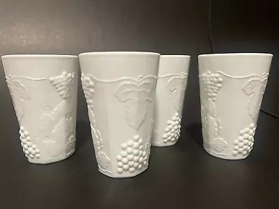 Indiana Colony Set Of 4 White Milk Glass Harvest Grape 10oz Tumblers (4  Tall) • $13.25