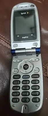 Sanyo SCP-8100 (Sprint) Flip Phone • $12