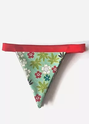 HANDMADE - Green Red White Blue Gold Teal Floral - Triangle Bunting Flags(6)  • £5.50