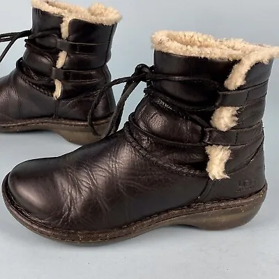 Sz. 6 UGG Australia Caspia 1932 Brown Womens Leather Ankle Boots Shearling Lined • $64.99