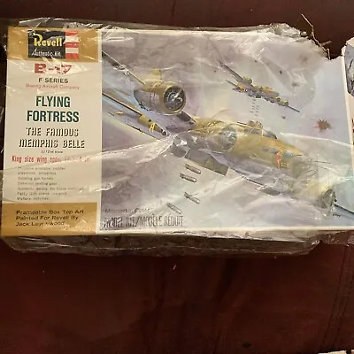 Vtg 1962 Revell Airplane Boeing B17 Flying Fortress Memphis Belle 1/72 H-201 Kit • $139.85