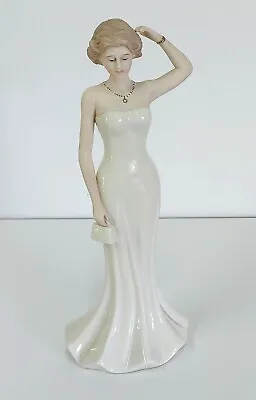 £17.99 • Buy SBL Regal House Collection - Lauren 95 Figurine
