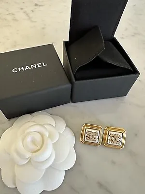 100% Authentic CHANEL CC Logo Pearl Gold Earrings • $980