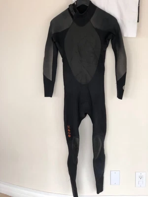 $37 • Buy Rip Curl 3/2mm Men's Full Wetsuit S Surf Swim Snorkel