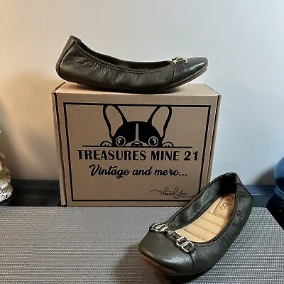 Me Too Olympia olive Green Calf Leather Flats Size 6.5 M • $20