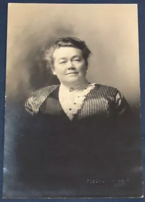 Woman W/Lace Collar Marietta OH Postcard RPPC - Fischer Studio • $3