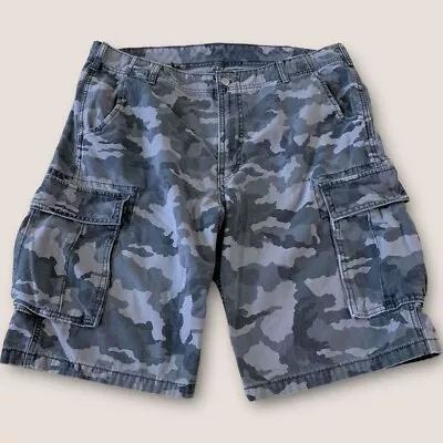 Levi’s Urban Camo Cargo Shorts Men’s Size 36 Cotton White Tab Gray Streetwear • $17.99