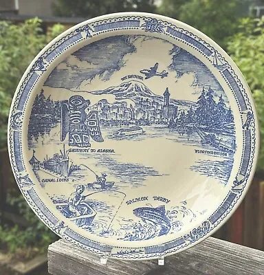 Vernon Kilns Seattle Collectors Plate. Landmarks  Blue/White W/ Activities Trim • $19.97