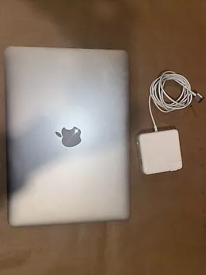 Apple MacBook Air 1466 2017 13  Core I5 1.8GHz 8GB RAM 128GB SSD • $160