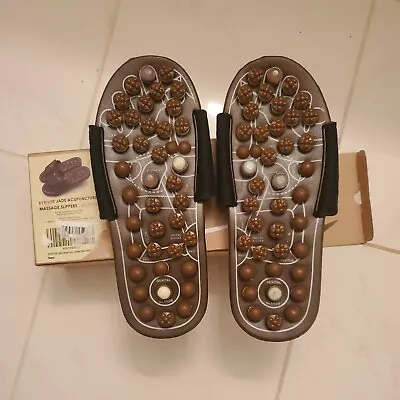 Byriver Unisex Jade BH-F003 Brown Acupuncture Points Massage Slippers Size S • $22.09