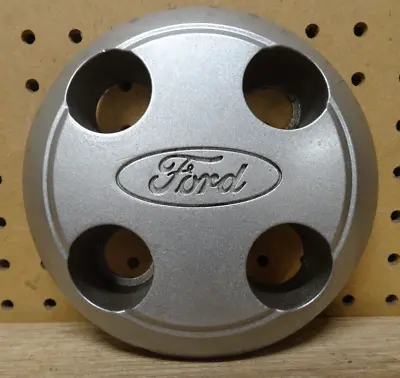 Ford Mustang E7ZC-1A096-CA OEM Wheel Center Rim Hub Cap Dust Cover 4 Lug 1529 R • $19.95