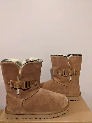 Ugg Australia  Women's Bailey Buckle Cali Collage Boots  Size 8 NIB • $119.99