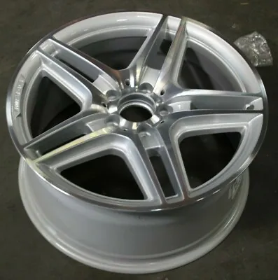 08-15 Mercedes C250 C300 C350 Oem Wheel Rim Front 18x8 18  85058 2044014102 • $750