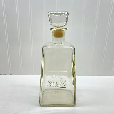 Vtg Clear Glass Decanter With Stopper Liquor Bottle  Whisky Empty 1800 • $16