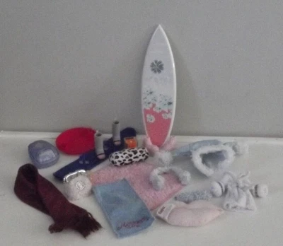 $15 • Buy Fashion Bratz Doll Accessories, Clothing & Shoes  Lot 10
