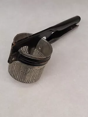 Universal Potato Masher Ricer Vintage Kitchen Tool Landers Frary & Clark  • $29.80