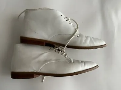 Liz Claiborne Faux Leather Vintage Booties Size 9 • $10