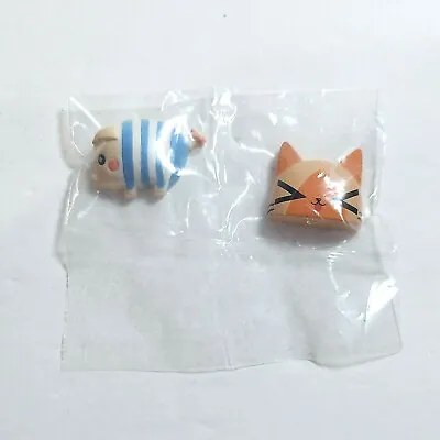 New Sealed Monster Hunter 3G 0.5  Palico Head Poogie Sticker Stick-On Charm Lot • $10