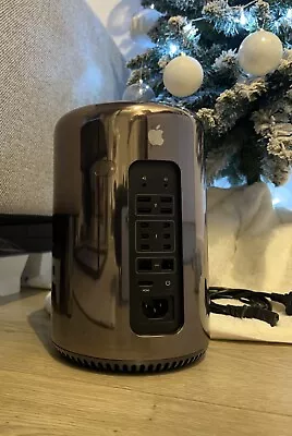 £550 • Buy Apple Mac Pro 2013 32GB RAM 1TB SSD Quad-Core Xeon E5 Dual FirePro D300 4GB