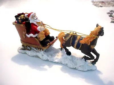 $10 • Buy Santa In Horse Drawn Sleigh  With Gifts