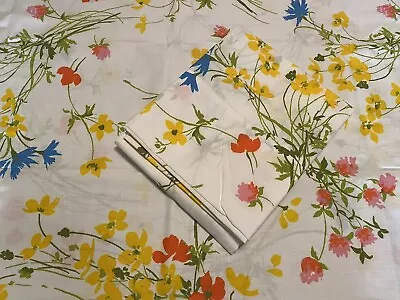 2  New Unused Vintage Yellow Red Blue Flowers Floral Standard Pillow Cases -B14 • $10.99