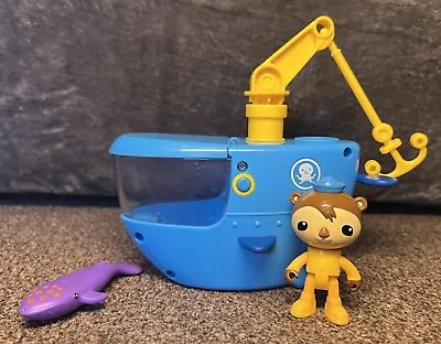 Octonauts Gup C With Shellington Figure And Squirting Whale • £25