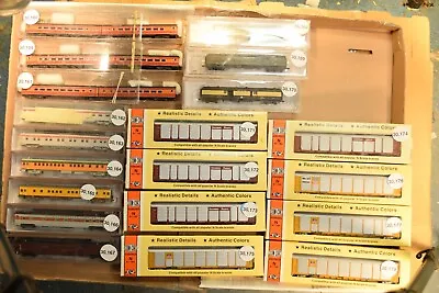 N Scale PASSENGER AUTO RACKS SP UP MILW ERIE PGE MONON Cars Sold Individually • $24.95