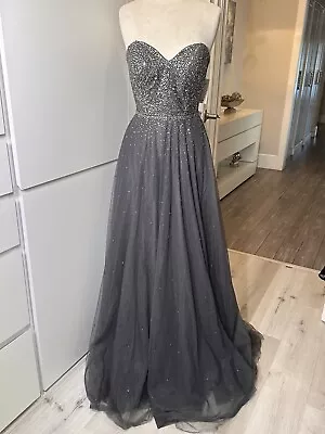 La Femme Dress 23228. New With Tags. Size 6 • $67.50