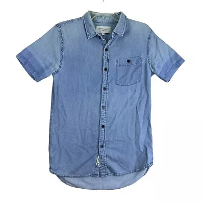 Modern Amusement Mens Small Blue Denim Chambray Button Up Short Sleeve Shirt • $12