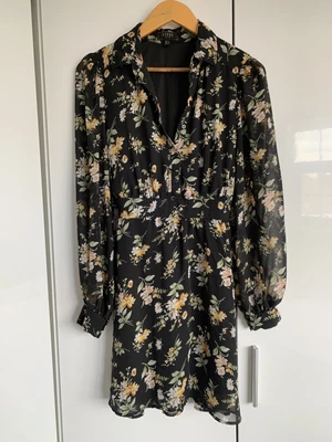 £0.99 • Buy Black Lipsy Dress Size 12