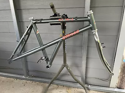 Vintage Elevated Chain Stay MTB Frameset 26 • $199