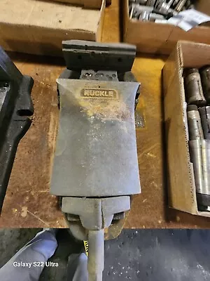 VINTAGE Ruckle 6″ Machine Vise • $19.99