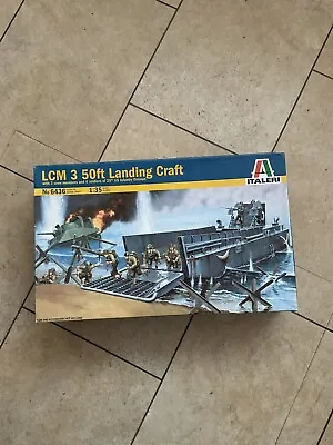 1/35 Italeri LCM 50 Ft Landing Craft Kit With 3 Crew & 6 Solder Figures • £55