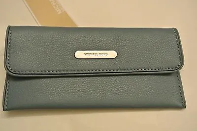 New/DEFECT. Michael Kors Surf Blue Color Leather Flat Snap Closing Wallet • $35.99