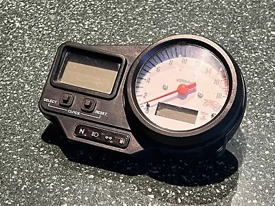 2001 Yamaha YZFR6 YZF R6 600 Speedometer Gauge Cluster Speedo 2001 1999 2002 • $89.99