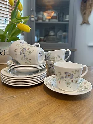 Queen Anne - Vintage 8649 1960's 16 Piece Tea Set - Blue Cornflower Pattern • £29.95