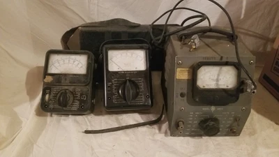 $40 • Buy Vintage Hewlett Packard  & Bell Systems Multimeter - Volt Ohm Meter (untested)