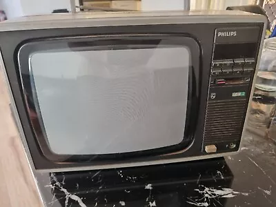 Vintage Retro TV  Philips Natural 10 AC DC Portable 1980s Model KA910 9 Inch  • $15599.99