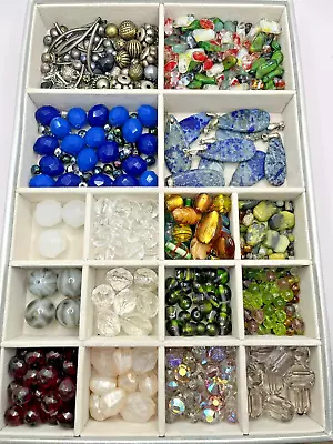 550 Pc Jewelry Crafting Mixed Materials VTG To NOW Craft Lot GLASS Plastic Beads • $9.99